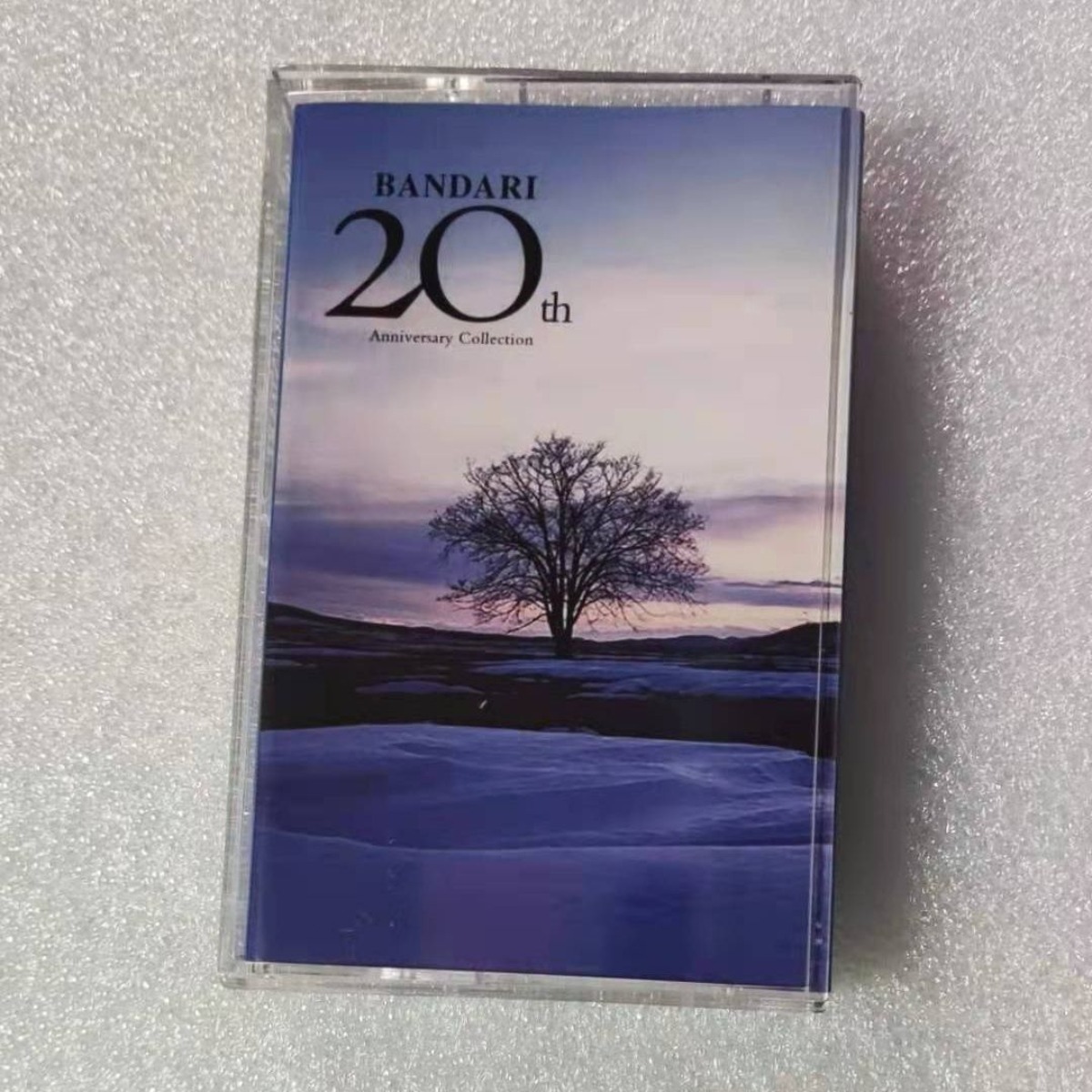 Musical Instrument Music - バンドリ20周年記念コレクション - 究極のニューエイジリラックスインストゥルメンタルレトロカセットテープ音楽アルバム